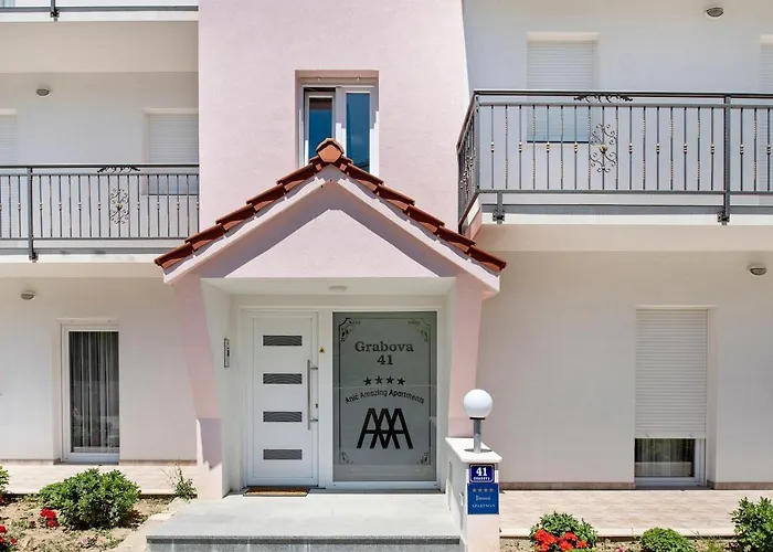 Aaa Anic Amazing Apartments Deluxe