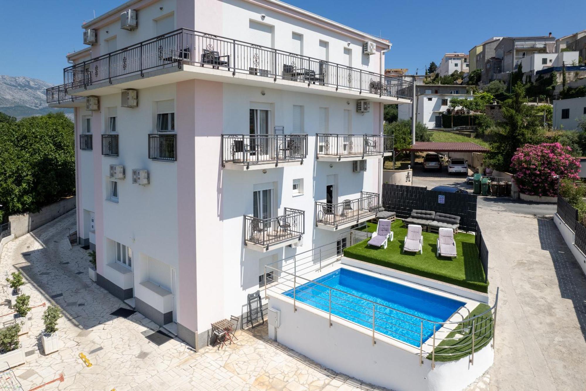Aaa Anic Amazing Deluxe Apartman *