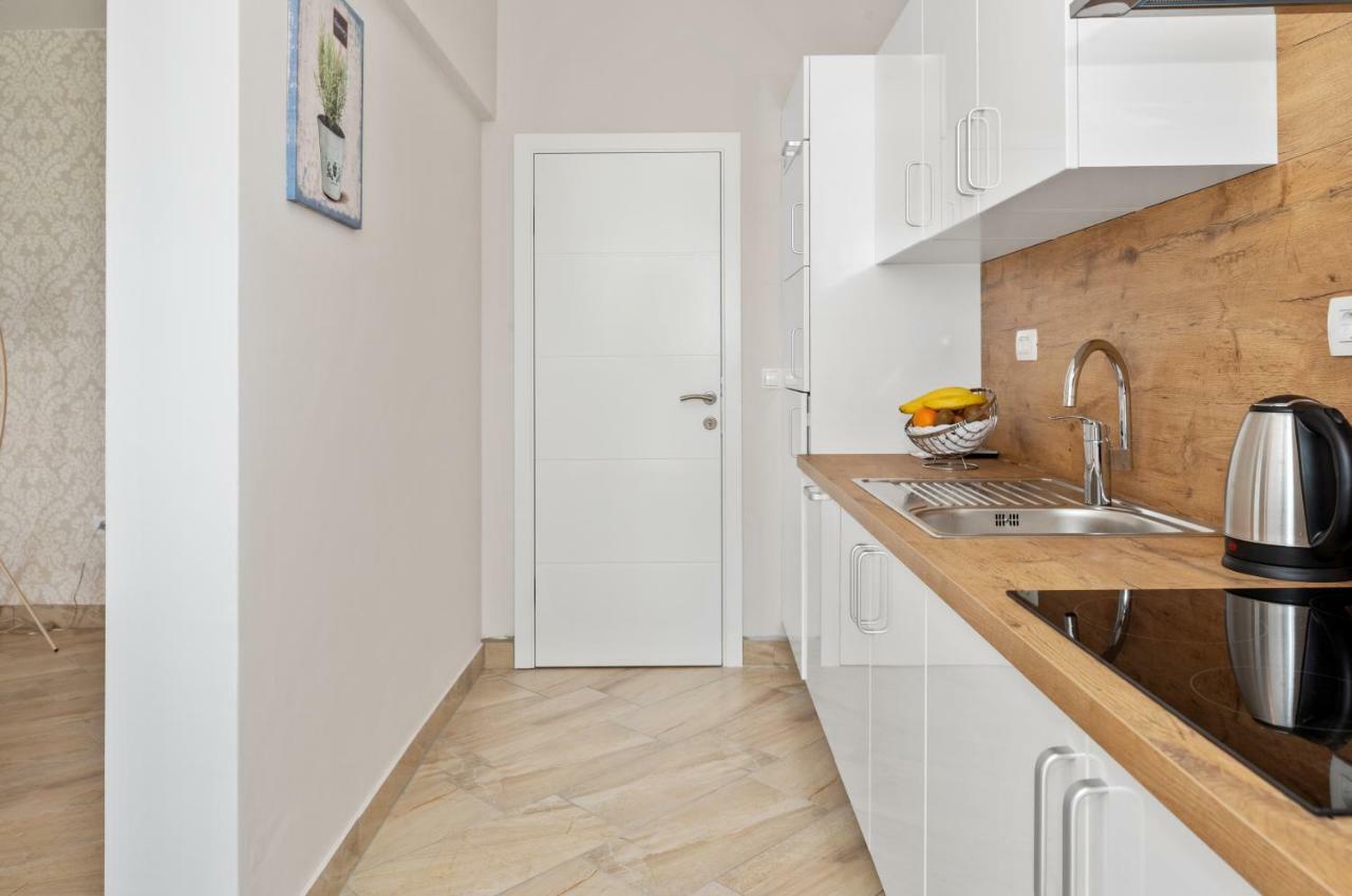 Aaa Anic Amazing Deluxe Apartman Split
